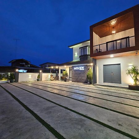 Melody Whole Or Suite Room Muar Zewnętrze zdjęcie
