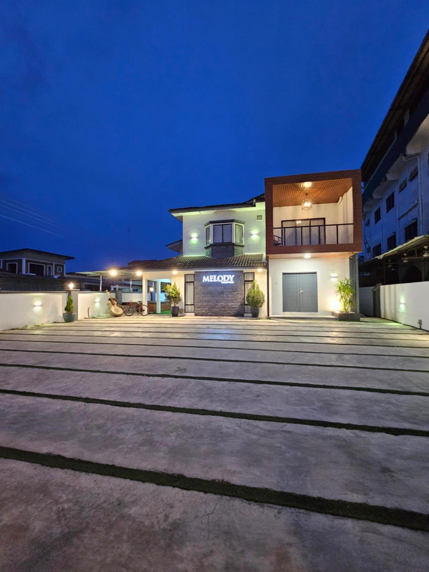 Melody Whole Or Suite Room Muar Zewnętrze zdjęcie