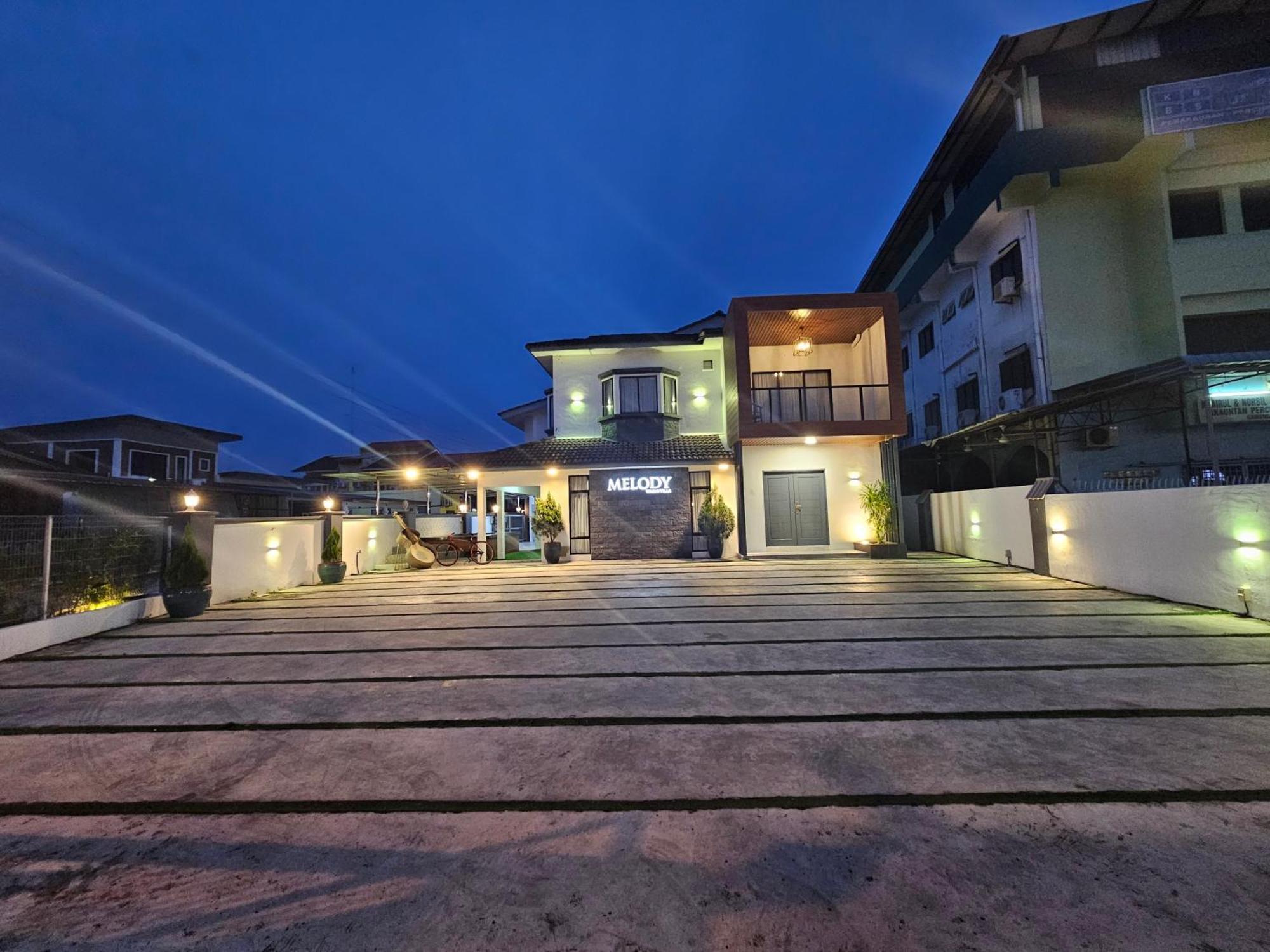 Melody Whole Or Suite Room Muar Zewnętrze zdjęcie